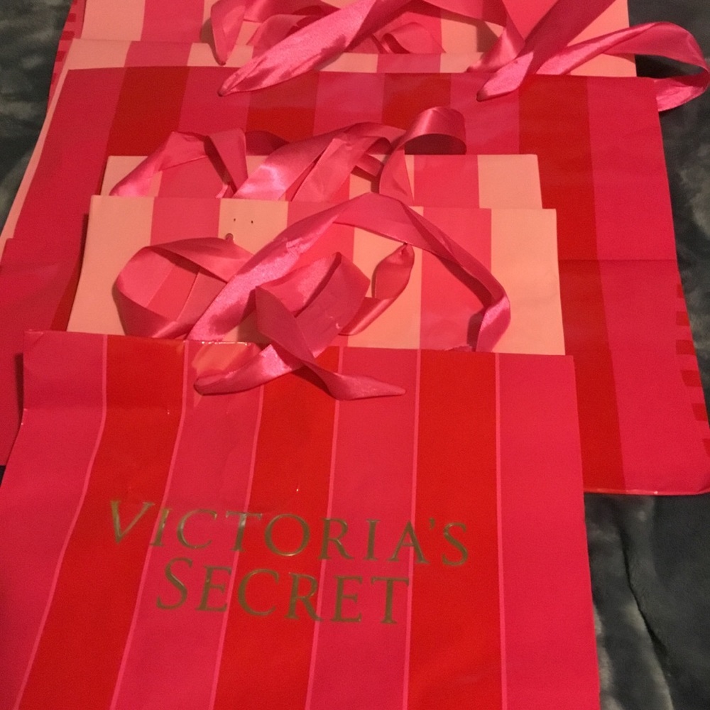 Victoria secret bag!